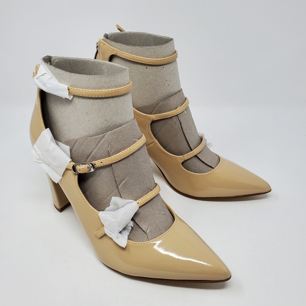 Marc Fisher Dabney Pumps Patent Light Natural Block Heel Pointed Toe NEW - Picture 2 of 6